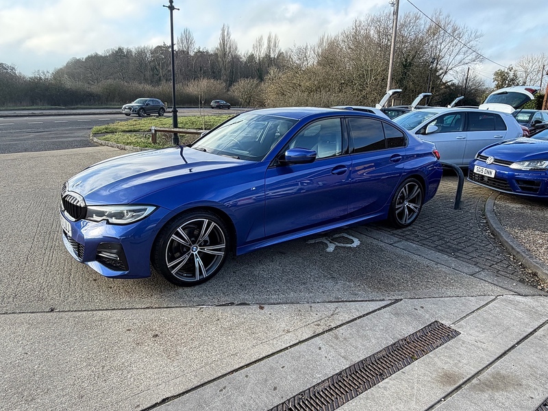 BMW 3 Series 2.0 320i M Sport Saloon 4dr Petrol Auto Euro 6 (s/s) (184 ps) - U10003764