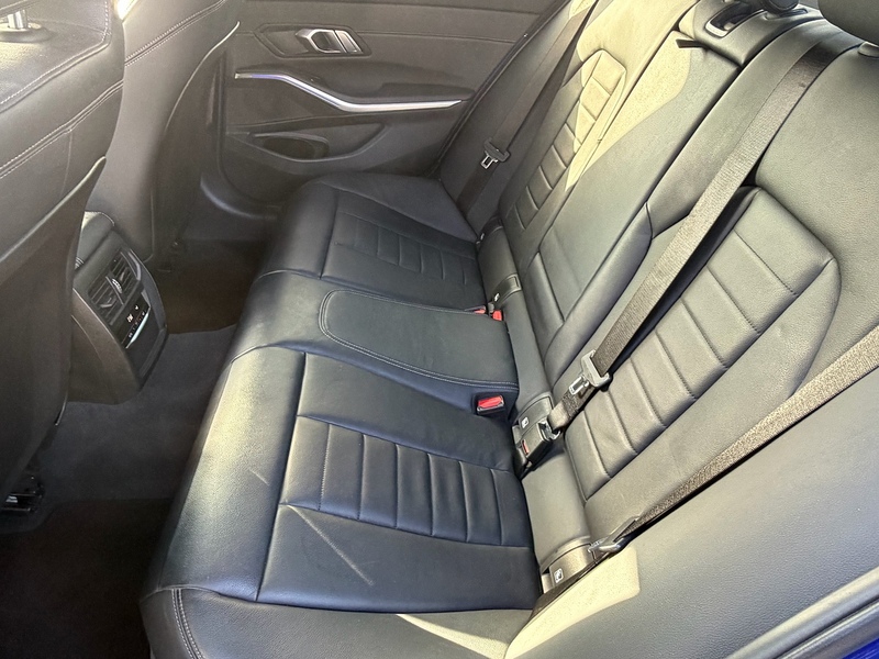 BMW 3 Series 2.0 320i M Sport Saloon 4dr Petrol Auto Euro 6 (s/s) (184 ps) - U10003764