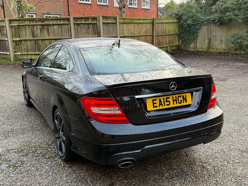 Mercedes-Benz C Class 2.1 C220 CDI AMG Sport Edition Coupe 2dr Diesel G-Tronic+ Euro 5 (s/s) (170 ps) - U10003765