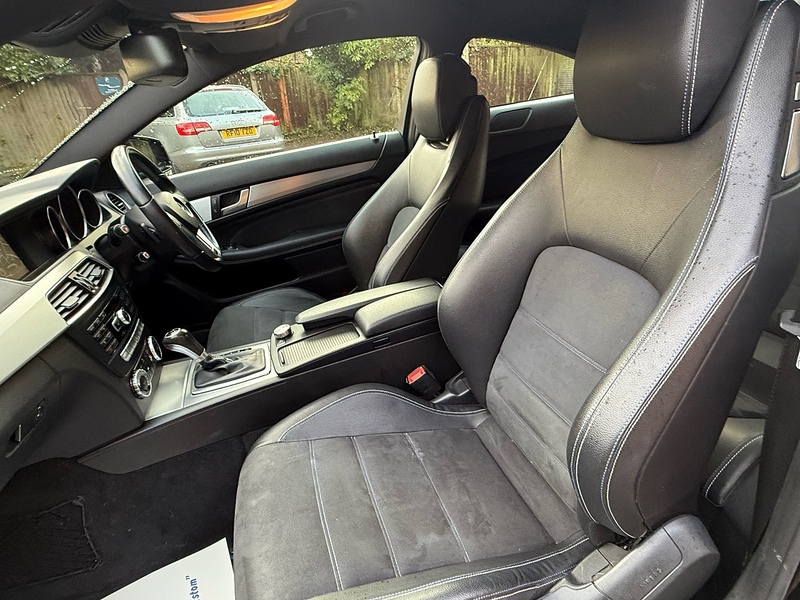 Mercedes-Benz C Class 2.1 C220 CDI AMG Sport Edition Coupe 2dr Diesel G-Tronic+ Euro 5 (s/s) (170 ps) - U10003765