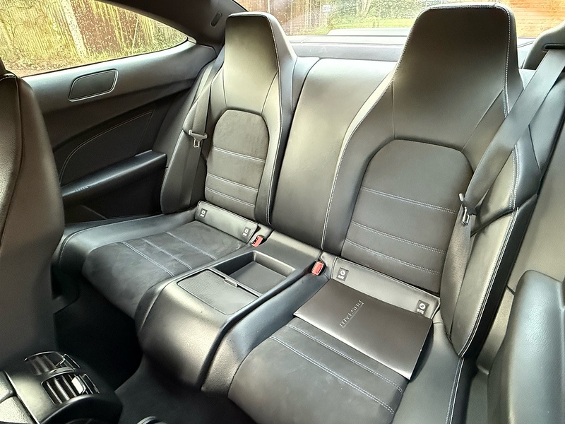 Mercedes-Benz C Class 2.1 C220 CDI AMG Sport Edition Coupe 2dr Diesel G-Tronic+ Euro 5 (s/s) (170 ps) - U10003765