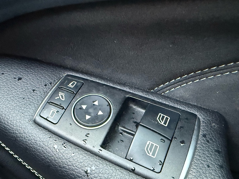 Mercedes-Benz C Class 2.1 C220 CDI AMG Sport Edition Coupe 2dr Diesel G-Tronic+ Euro 5 (s/s) (170 ps) - U10003765