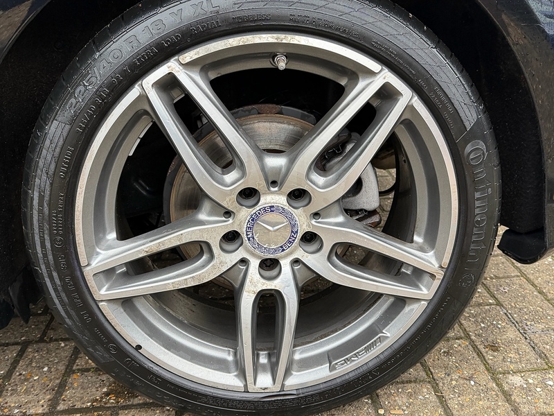 Mercedes-Benz A Class 1.6 A180 AMG Line Hatchback 5dr Petrol 7G-DCT Euro 6 (s/s) (122 ps) - U10003766