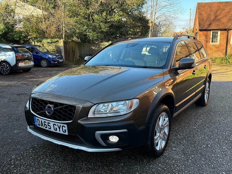 Volvo XC70 2.0 D4 SE Nav Estate 5dr Diesel Manual Euro 6 (s/s) (181 ps) - U10003768