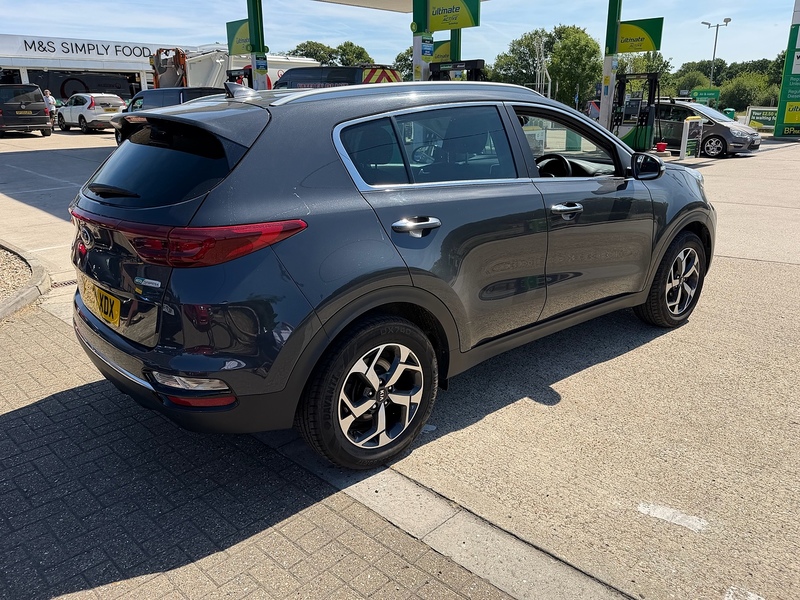 Kia Sportage 1.6 CRDi MHEV 2 SUV 5dr Diesel Hybrid Manual Euro 6 (s/s) (134 bhp) - U10003772