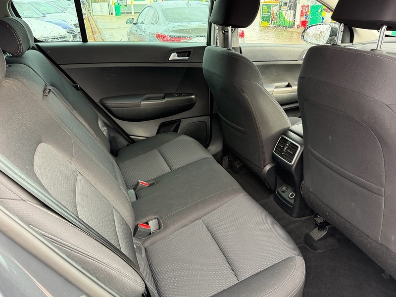 Kia Sportage 1.6 CRDi MHEV 2 SUV 5dr Diesel Hybrid Manual Euro 6 (s/s) (134 bhp) - U10003772