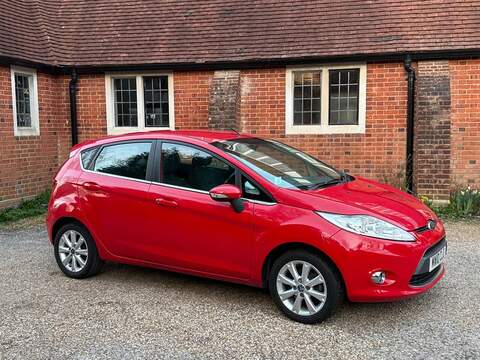Ford Fiesta 1.2 PureTech Furio Hatchback 3dr Petrol Manual Euro 6 (82 ps)