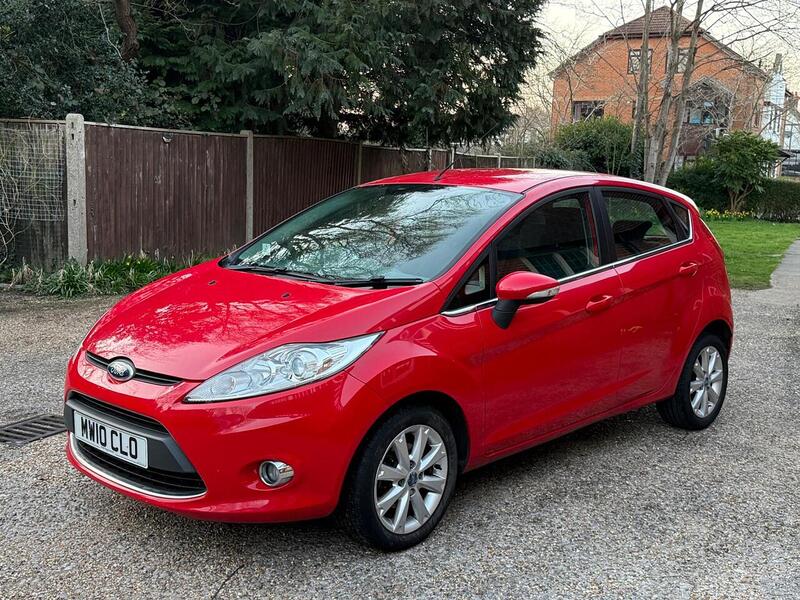 Ford Fiesta 1.25 Zetec Hatchback 5dr Petrol Manual (129 g/km, 81 bhp) - U10003773