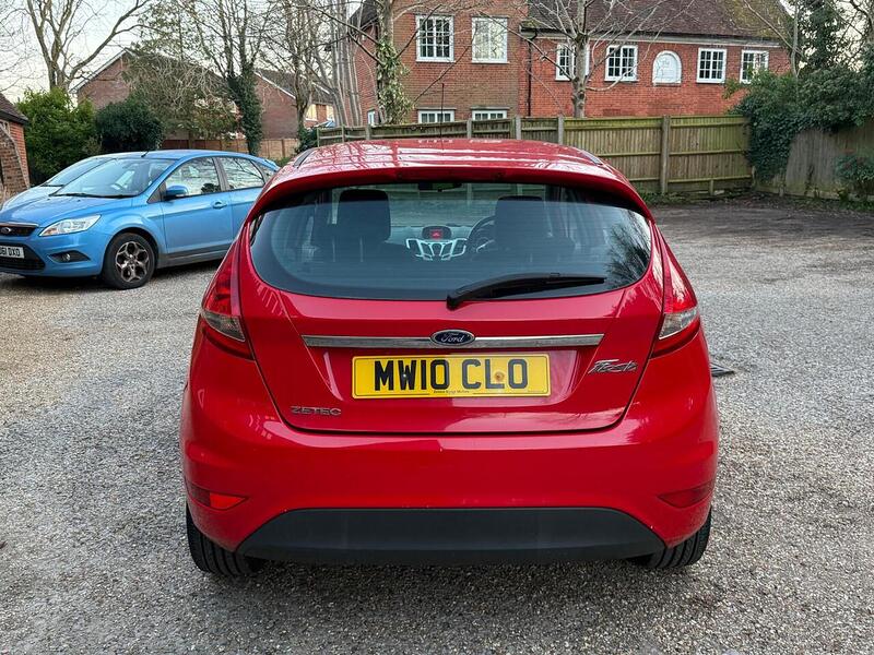 Ford Fiesta 1.25 Zetec Hatchback 5dr Petrol Manual (129 g/km, 81 bhp) - U10003773