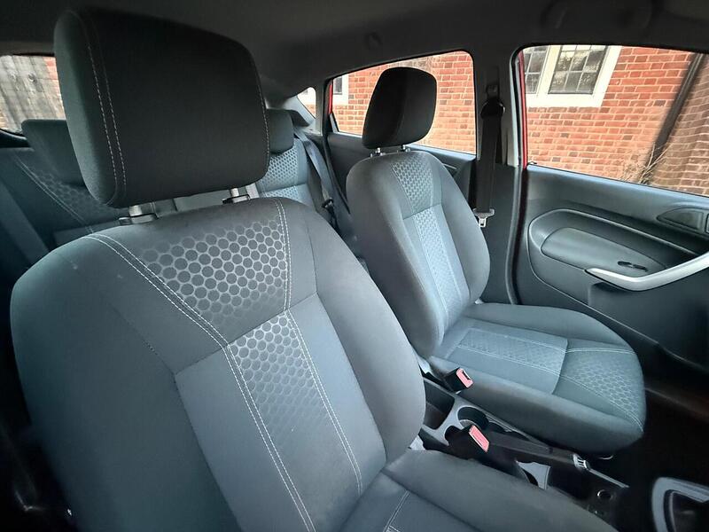 Ford Fiesta 1.25 Zetec Hatchback 5dr Petrol Manual (129 g/km, 81 bhp) - U10003773