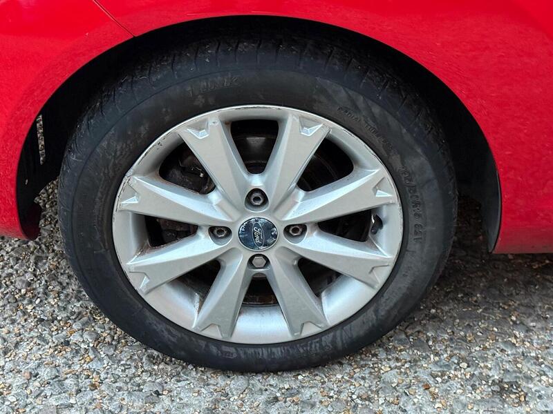 Ford Fiesta 1.25 Zetec Hatchback 5dr Petrol Manual (129 g/km, 81 bhp) - U10003773