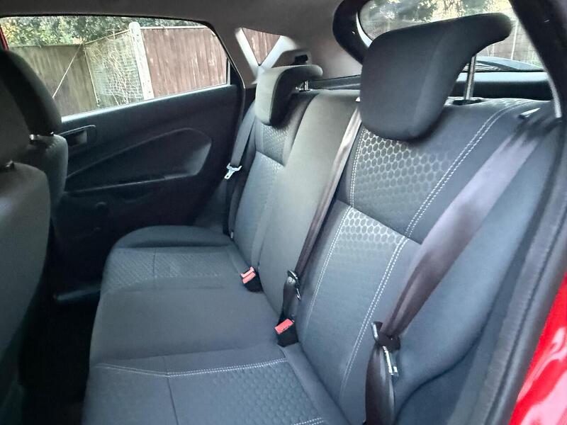 Ford Fiesta 1.25 Zetec Hatchback 5dr Petrol Manual (129 g/km, 81 bhp) - U10003773