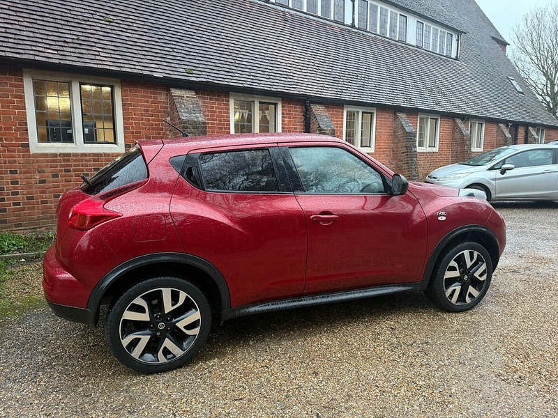 Nissan Juke 1.6 n-tec SUV 5dr Petrol Manual Euro 5 (17in Alloy) (117 ps) - U10003775