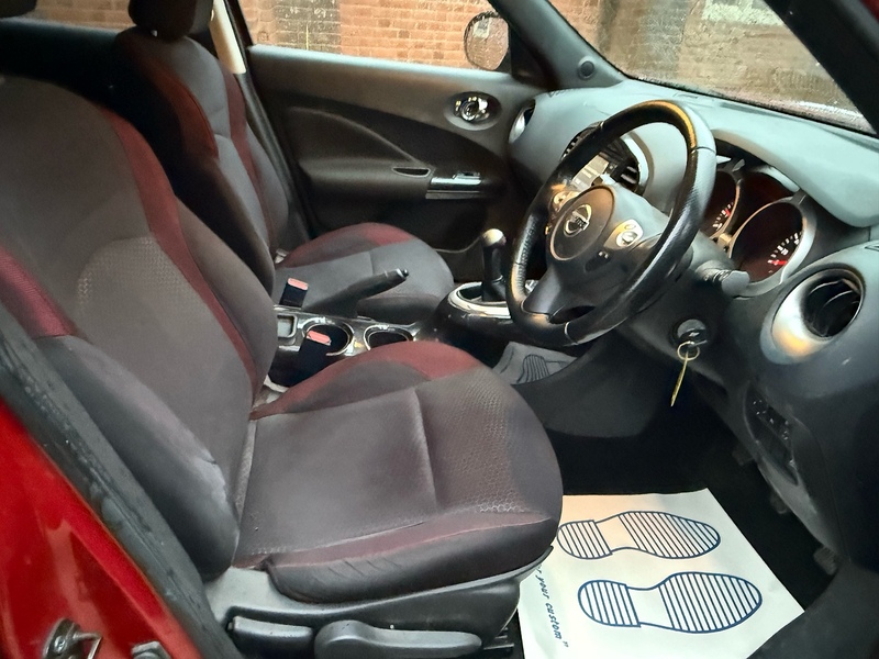 Nissan Juke 1.6 n-tec SUV 5dr Petrol Manual Euro 5 (17in Alloy) (117 ps) - U10003775