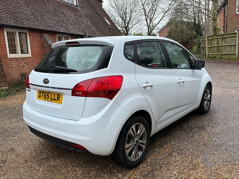 Kia Venga 1.6 2 MPV 5dr Petrol Auto Euro 6 (123 bhp) - U10003776