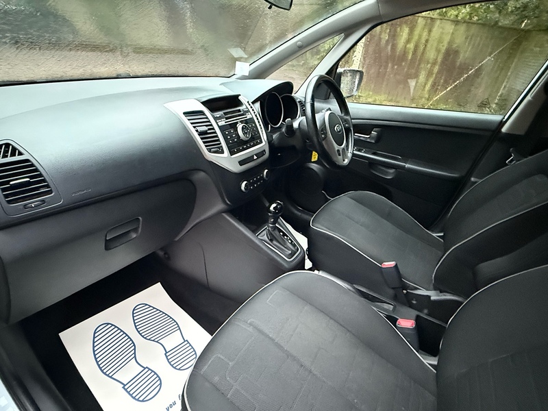 Kia Venga 1.6 2 MPV 5dr Petrol Auto Euro 6 (123 bhp) - U10003776