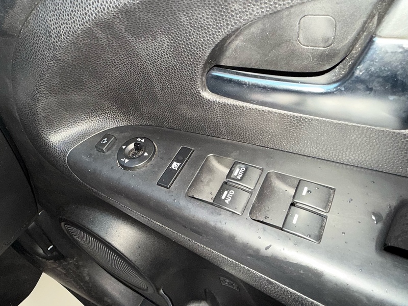 Kia Venga 1.6 2 MPV 5dr Petrol Auto Euro 6 (123 bhp) - U10003776