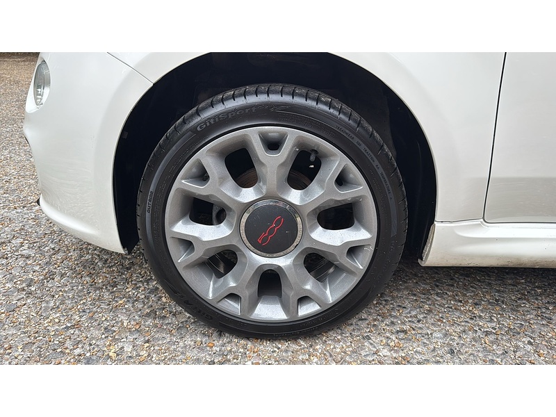 Fiat 500 1.2 S Hatchback 3dr Petrol Manual Euro 6 (s/s) (69 bhp) - U10003778