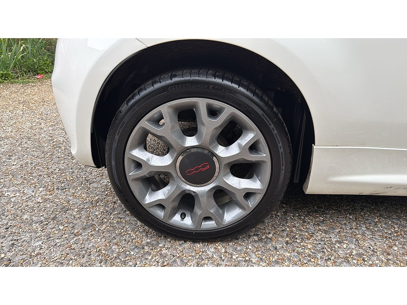Fiat 500 1.2 S Hatchback 3dr Petrol Manual Euro 6 (s/s) (69 bhp) - U10003778