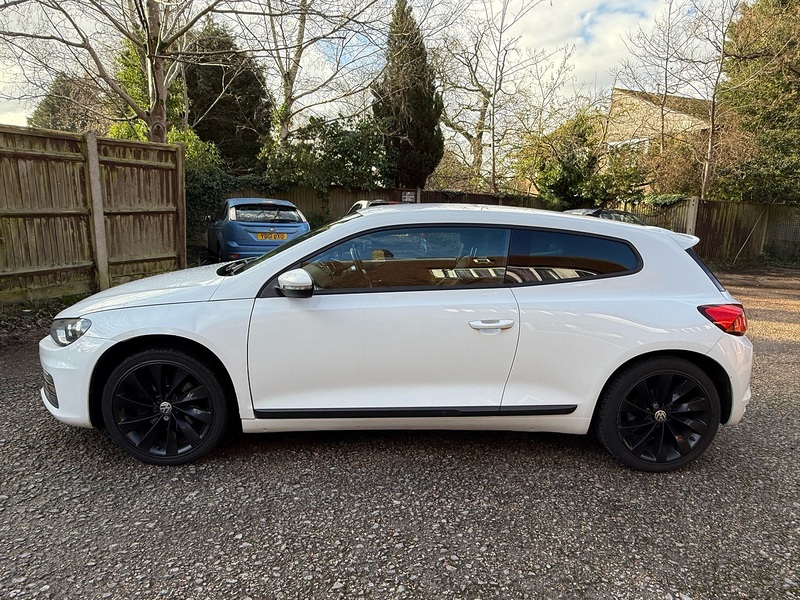 Volkswagen Scirocco 2.0 TSI BlueMotion Tech GT Hatchback 3dr Petrol Manual Euro 6 (s/s) (180 ps) - U10003782