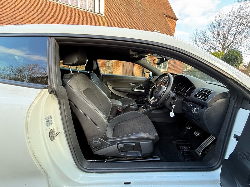 Volkswagen Scirocco 2.0 TSI BlueMotion Tech GT Hatchback 3dr Petrol Manual Euro 6 (s/s) (180 ps) - U10003782