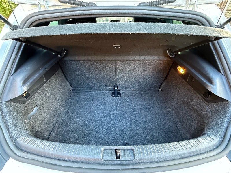 Volkswagen Scirocco 2.0 TSI BlueMotion Tech GT Hatchback 3dr Petrol Manual Euro 6 (s/s) (180 ps) - U10003782