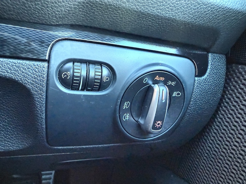 Volkswagen Scirocco 2.0 TSI BlueMotion Tech GT Hatchback 3dr Petrol Manual Euro 6 (s/s) (180 ps) - U10003782