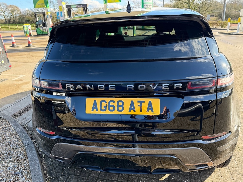 Land Rover Range Rover Evoque 2.0 P250 MHEV R-Dynamic SE SUV 5dr Petrol Auto 4WD Euro 6 (s/s) (249 ps) - U10003785