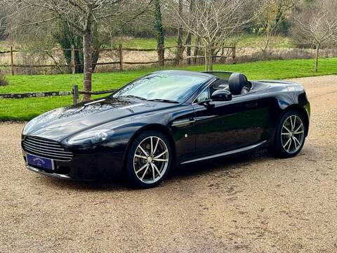 Aston Martin Vantage 4.7 V8 N420 Roadster 2dr Petrol Sportshift Euro 4 (420 bhp) - U10003789