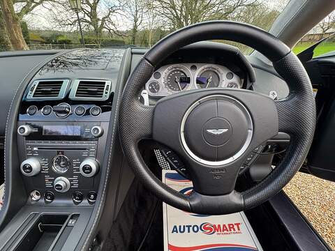 Aston Martin Vantage 4.7 V8 N420 Roadster 2dr Petrol Sportshift Euro 4 (420 bhp) - U10003789