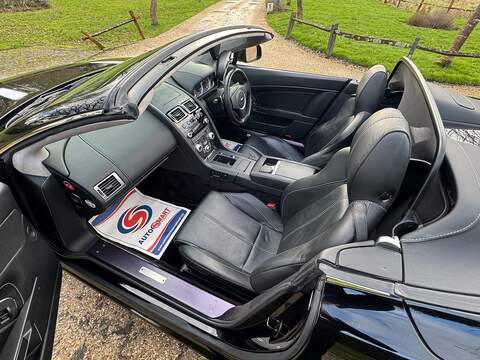 Aston Martin Vantage 4.7 V8 N420 Roadster 2dr Petrol Sportshift Euro 4 (420 bhp) - U10003789