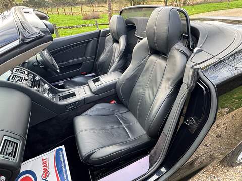 Aston Martin Vantage 4.7 V8 N420 Roadster 2dr Petrol Sportshift Euro 4 (420 bhp) - U10003789