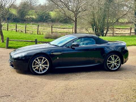 Aston Martin Vantage 4.7 V8 Roadster 2dr Petrol Sportshift Euro 5 (420 bhp) - U10003789