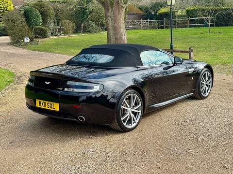 Aston Martin Vantage 4.7 V8 Roadster 2dr Petrol Sportshift Euro 5 (420 bhp) - U10003789