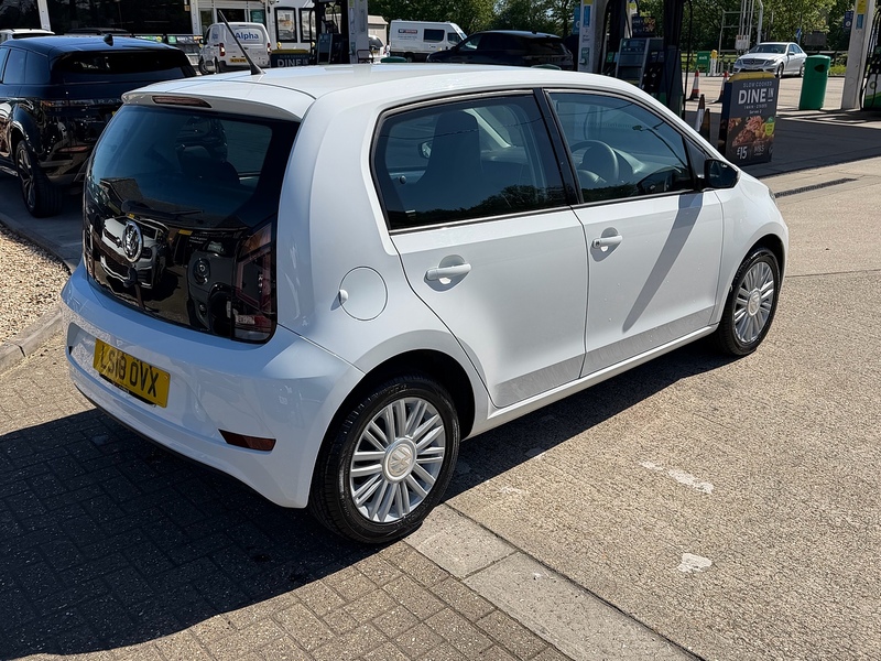 Volkswagen up! 1.0 BlueMotion Tech Move up! Hatchback 5dr Petrol Manual Euro 6 (s/s) (60 ps) - U10003790