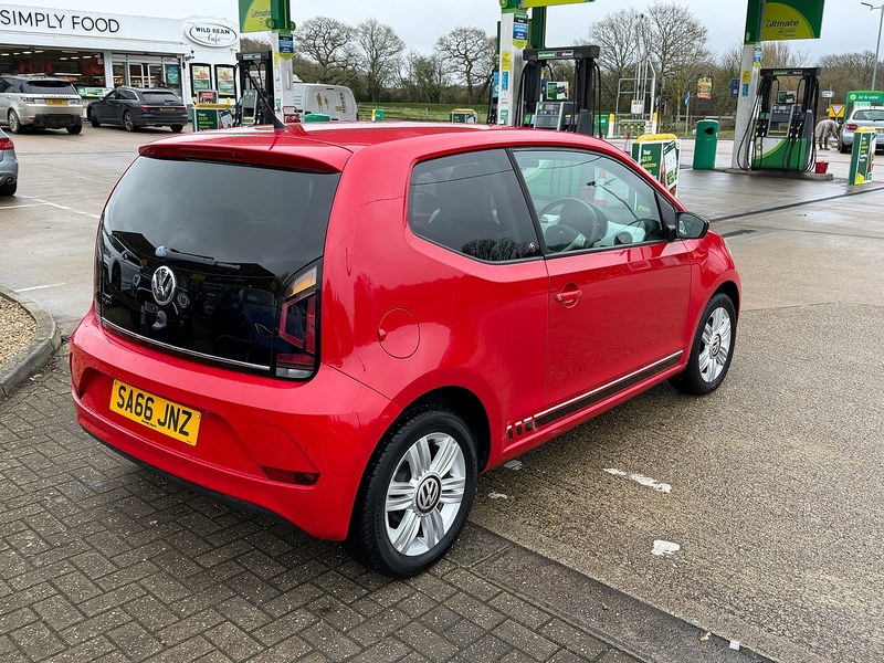 Volkswagen up! 1.0 up! beats Hatchback 3dr Petrol Manual Euro 6 (60 ps) - U10003791