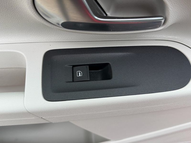 Volkswagen up! 1.0 up! beats Hatchback 3dr Petrol Manual Euro 6 (60 ps) - U10003791