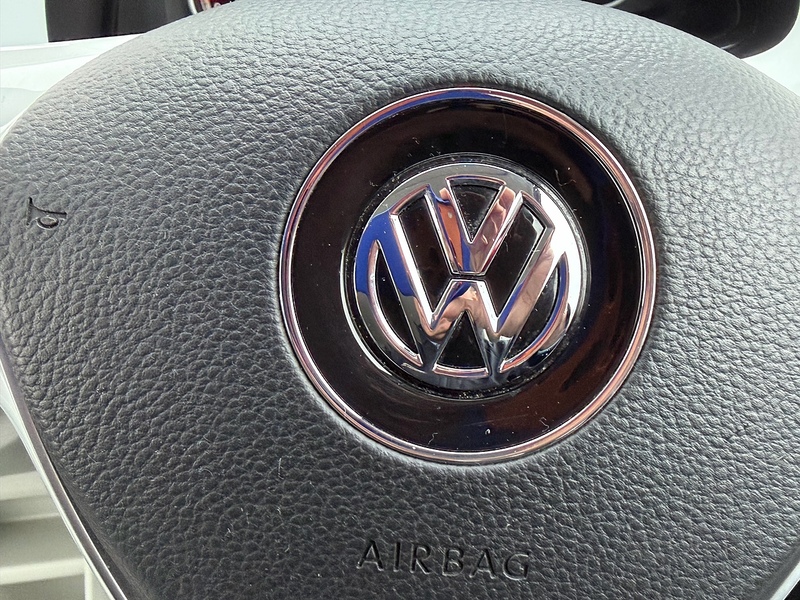 Volkswagen up! 1.0 up! beats Hatchback 3dr Petrol Manual Euro 6 (60 ps) - U10003791