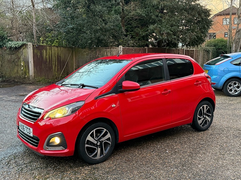 Peugeot 108 1.2 PureTech Allure Hatchback 5dr Petrol Manual Euro 6 (82 ps) - U10003792