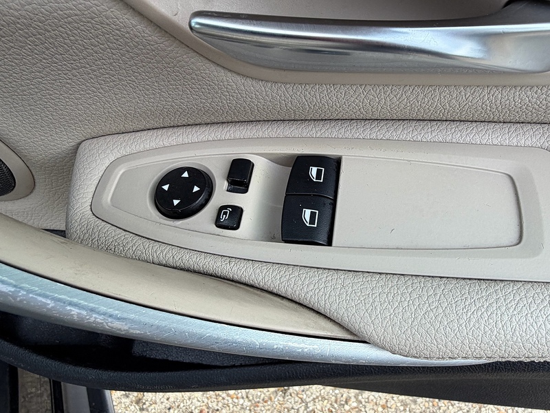 BMW 4 Series 3.0 440i M Sport Coupe 2dr Petrol Auto Euro 6 (s/s) (326 ps) - U10003794