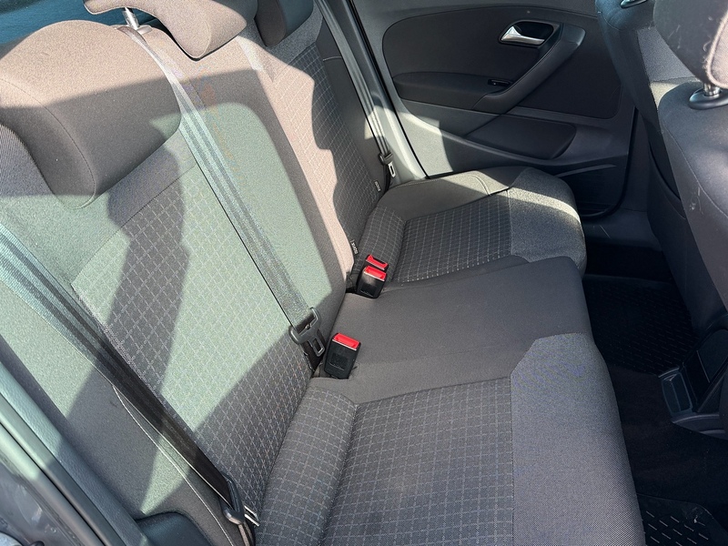 Volkswagen Polo 1.2 TSI BlueMotion Tech SEL Hatchback 5dr Petrol DSG Euro 6 (s/s) (110 ps) - U10003795