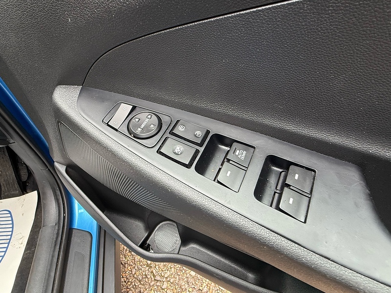 Hyundai TUCSON 1.6 GDi Blue Drive S SUV 5dr Petrol Manual Euro 6 (s/s) (132 ps) - U10003797
