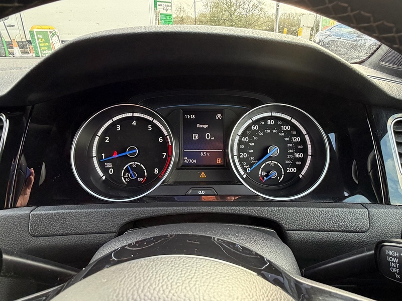 Volkswagen Golf 2.0 TSI BlueMotion Tech R Hatchback 3dr Petrol Manual 4Motion Euro 6 (s/s) (300 ps) - U10003800