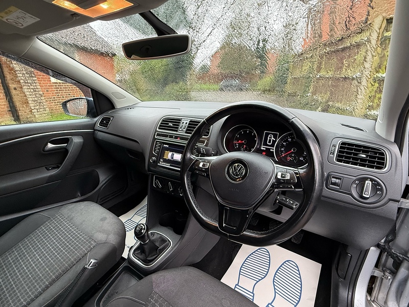 Volkswagen Polo 1.0 Match Edition Hatchback 3dr Petrol Manual Euro 6 (s/s) (75 ps) - U10003801