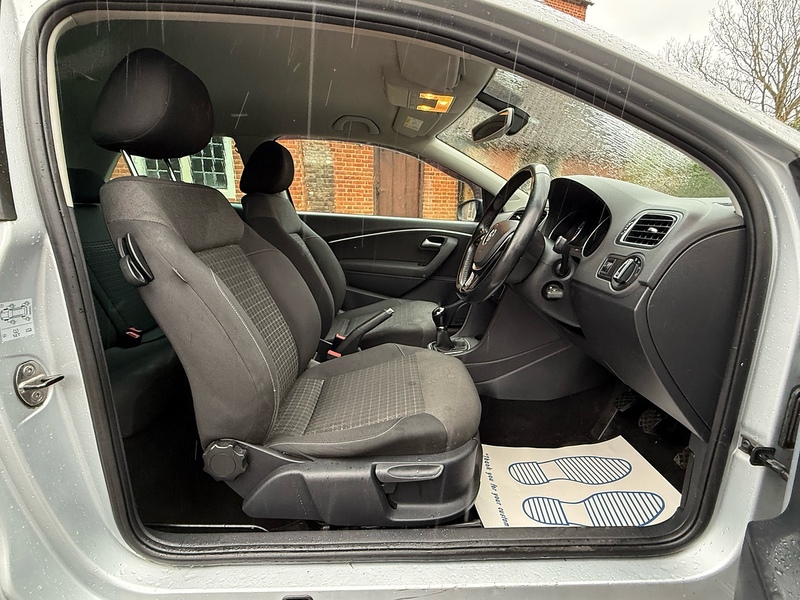 Volkswagen Polo 1.0 Match Edition Hatchback 3dr Petrol Manual Euro 6 (s/s) (75 ps) - U10003801