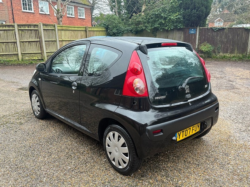 Peugeot 107 1.0 12V Urban Lite Hatchback 3dr Petrol Manual Euro 4 (68 ps) - U10003803