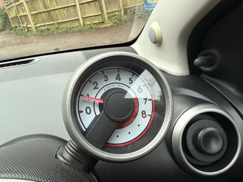 Peugeot 107 1.0 12V Urban Lite Hatchback 3dr Petrol Manual Euro 4 (68 ps) - U10003803