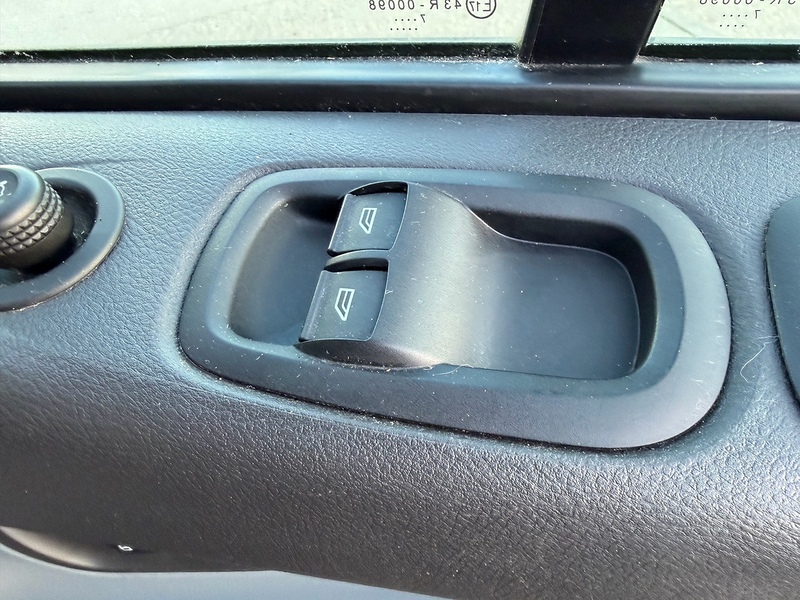 Ford Transit Custom 2.0 TDCi 290 Limited Panel Van 5dr Diesel Manual L1 H1 (163 g/km, 128 bhp) - U10003806