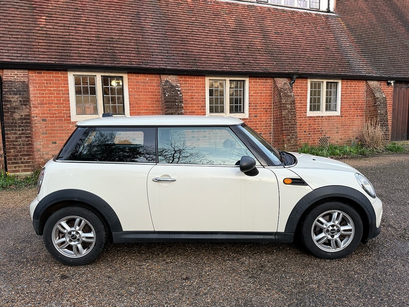 MINI Hatch 1.6 One Hatchback 3dr Petrol Manual Euro 5 (98 ps) - U10003807