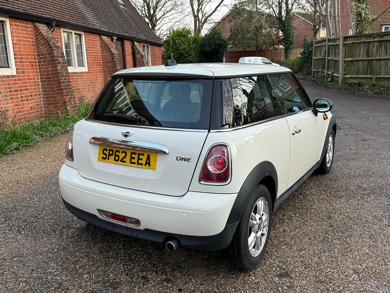 MINI Hatch 1.6 One Hatchback 3dr Petrol Manual Euro 5 (98 ps) - U10003807